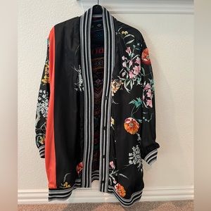 Reversible cardigan
